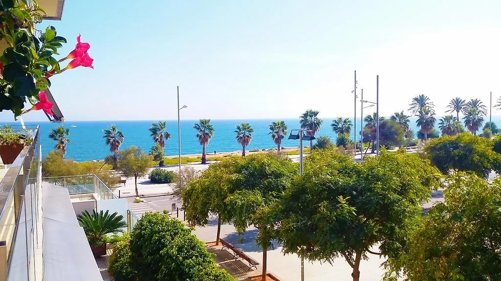 Alexandra'S Beach-Port Μπαδαλόνα Διαμέρισμα