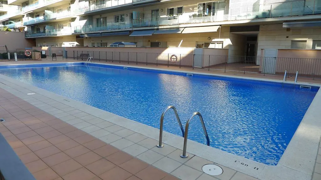 Alexandra'S Beach-Port Badalona